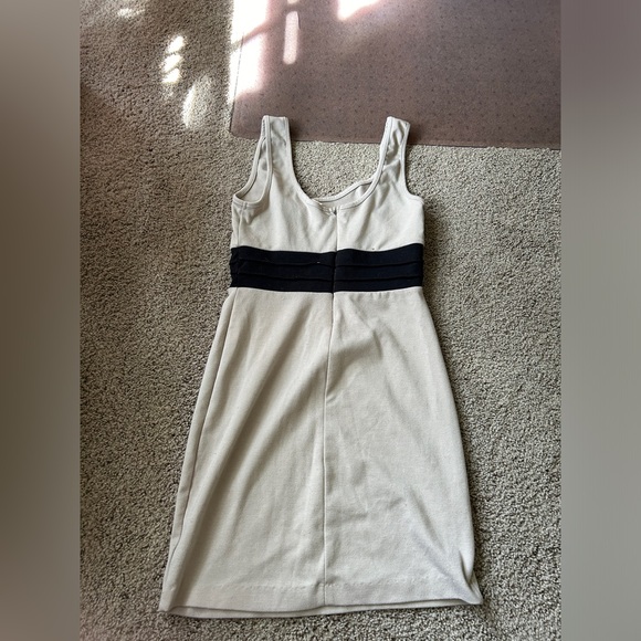 Silence + Noise beige/light taupe fitted dress with black high waist - Picture 2 of 8